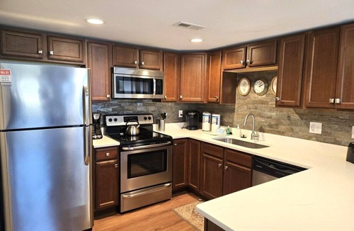 Lake Lure Condo | Fairway Villa 1501 at Rumbling Bald