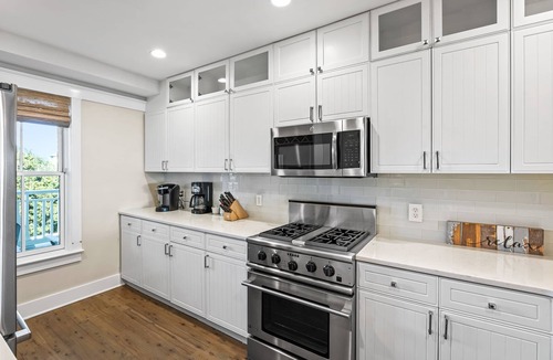 Gulf District Condo | Fall Availability! Beachside Condo #13! Amazing Gulf Views! 4 Adult Bikes!