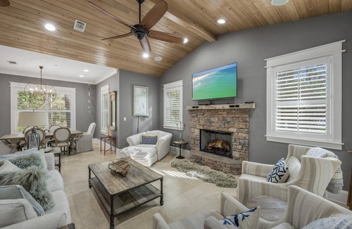 Sugarwood Beach House | Fall Dates Available! Private Pool and Spa! 5 Adult Bikes! Carriage House!