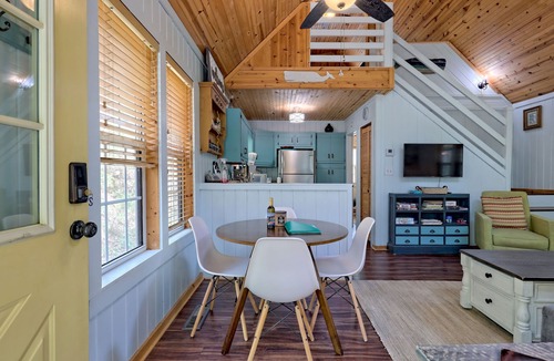 Screamer Mountain Cabin | Falling Waters: Cozy Updated Cabin in the Woods