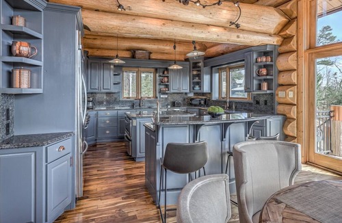 Cherry Log Cabin | Falling Waters Lodge - Magnificent Views | Large Wraparound Decks | Hot Tub & Game Room