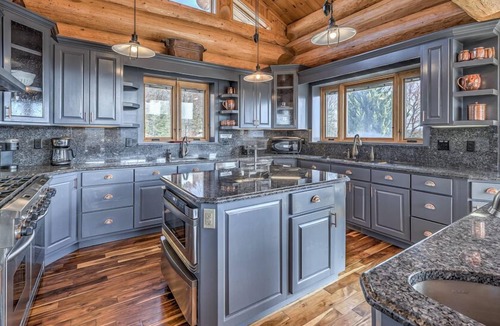 Cherry Log Cabin | Falling Waters Lodge - Magnificent Views | Large Wraparound Decks | Hot Tub & Game Room