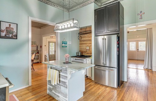Memphis House | Families Welcome! Historical Hideaway in Palmetto