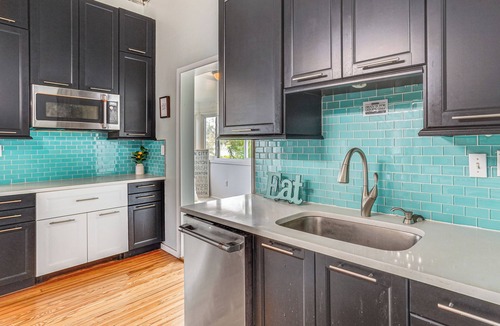 Memphis House | Families Welcome! Historical Hideaway in Palmetto