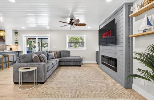 Apollo Beach House | Family 3BR Apollo Beach Oasis Heated Pool BBQ CornHole