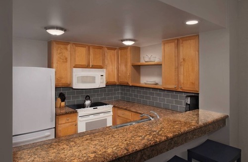 Oceanside Resort | Family Beach Week! Hilton Head Coveted 1st Floor Walk Out 2B/2B Villa at Monarch