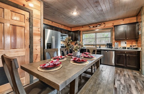 Sevierville Cabin | Family Cabin with Fire Pit, Sauna & Mini Golf!