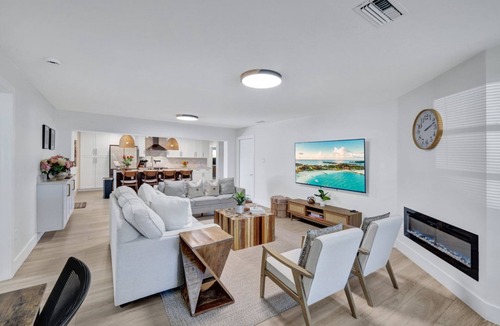 McGregor House | Family Escape in Fort Myers with Pool – Near Downtown and Beaches