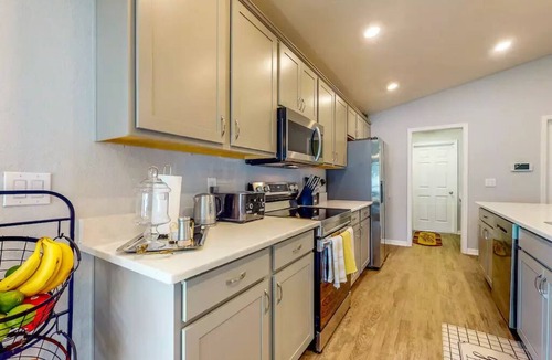 Palmetto House | Family-friendly 4 BR home Near Bradenton