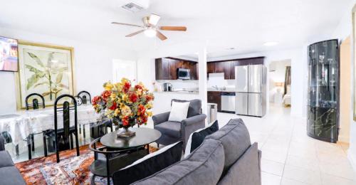 Lake Park Villa | Family-Friendly Beach Home in West Palm Beach, FL