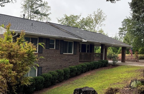 Sugar Hill House | Family Friendly - close to Sugar Hill shopping, restaurants