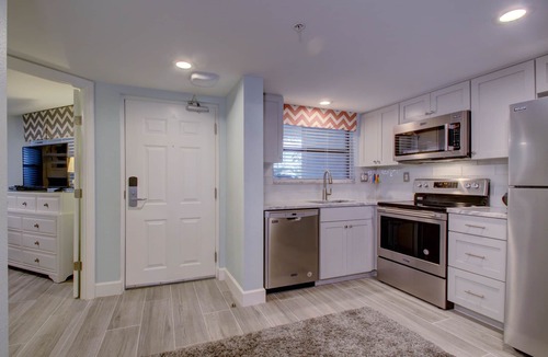 Belle Vista Condo | Family Friendly Condo: Building is DIRECTLY on Gulf!