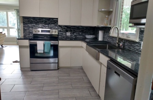 Dresden House | Family Friendly Fully Renovated Quiet House