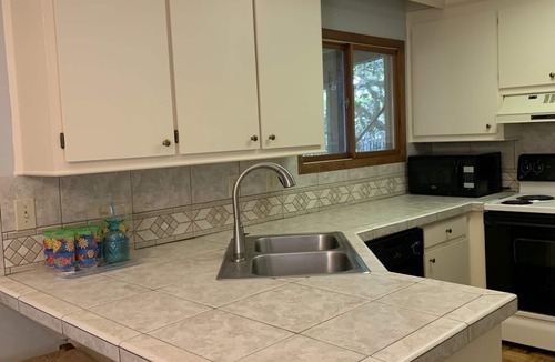 Isle of Palms House | Family Friendly House with Master BR on Ground Floor