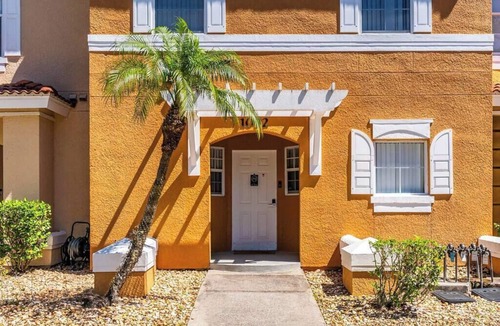 Crystal Cove House | Family-Friendly Oasis near Disney and Theme Parks