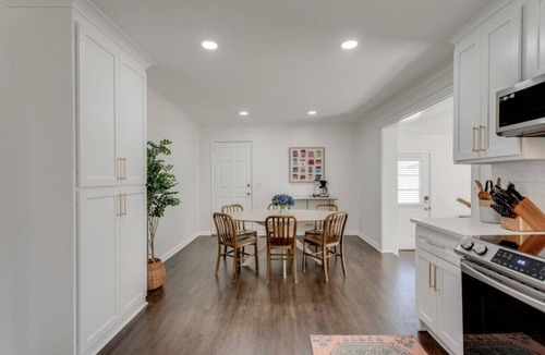 Franklin House | Family Friendly: Pac-Man/Stock Tank Pool/Fire Pit
