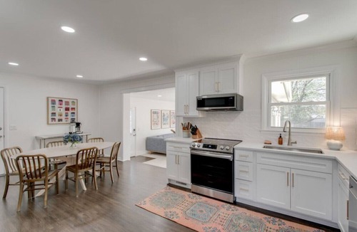 Franklin House | Family Friendly: Pac-Man/Stock Tank Pool/Fire Pit