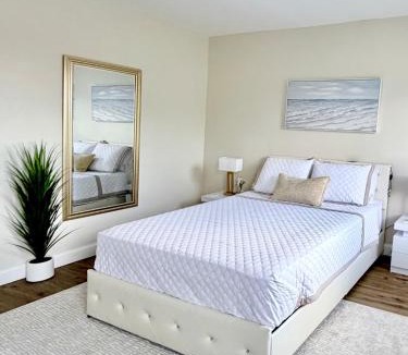 Camden House | Family Fun Retreat Game Room 4BR & Outdoor Oasis