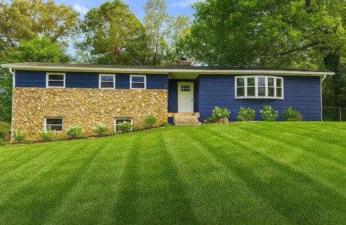 Knoxville House | Family Getaway Near UT & Smoky Mountains.