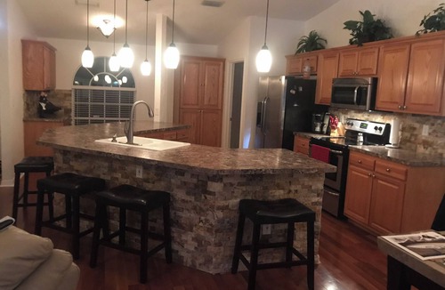 Palm Harbor House | Family home 5Min HONEYMOON ISLAND 20Min CLEARWATER BEACH BOAT friendly property
