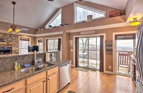 Beech Mountain House | Family Home w/Decks & Sunset Views in Beech Mtn!