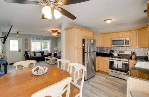 Somers Point House | Family Home w/Pool! 5 Mi to Ocean City Beach