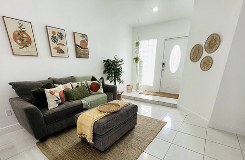 Richmond West House | Family home with pool and game room