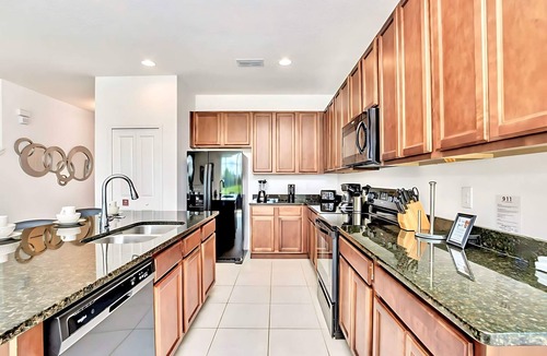 Kissimmee Cottage | Family Home With Pool, BBQ & Cinema Near Disney