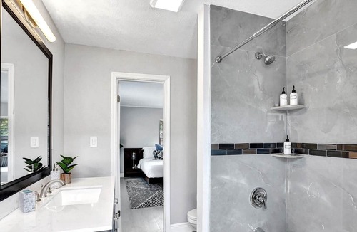 Sandalfoot Cove House | Family Home with Pool & BBQ in Pompano