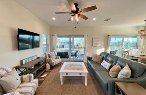 Placida House | Family Tides on LGI - Golf Cart Included