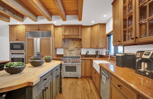 Davie Villa | Family villa w/heated pool, gameroom & fire pit
