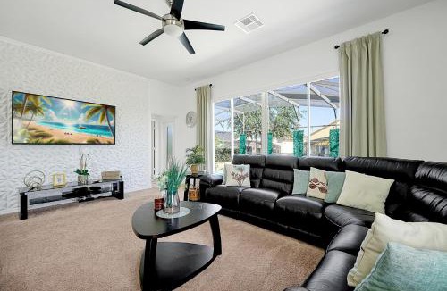 Marbella House | Famous Home in Davenport with Game Room