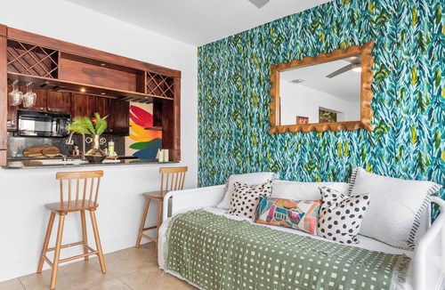 Imperial Point House | Fantastic 3BR2BA Heated Pool+Games 2Miles To Beach