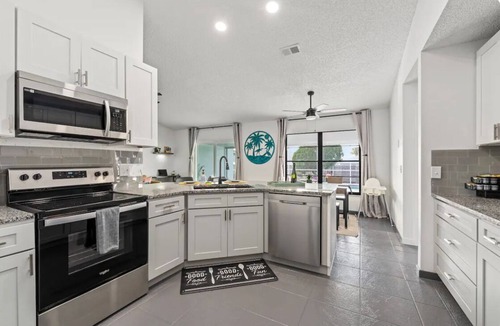 Indian Ridge House | Fantastic 4-bedroom house with pool in charming Kissimmee, 8minutes from Disney