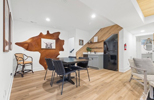 Mount Mourne House | Fantastic Lake Front Home w Hot Tub, Firepit, Ping Pong and much more!