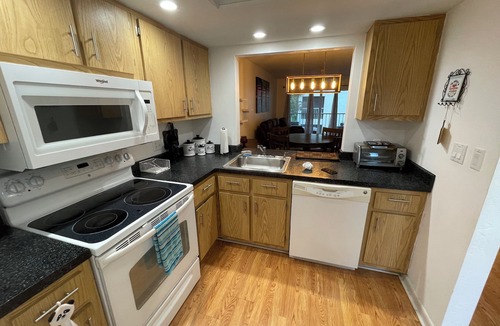 Naples Condo | Fantastic Naples Florida Condo Great Location and Value close to Marco Island