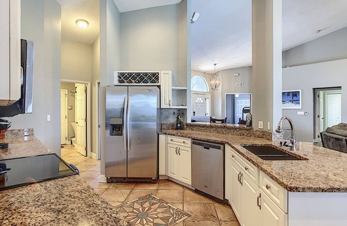 Winter Haven House | Fantastic Water Front Home on the Chain of Lakes