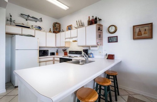 Cedar Key Condo | Fenimore Mill 8D - Boat Parking, Pool & Hot Tub!