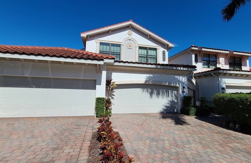 Naples Condo | Fiddler's Creek Naples FL 3 bedroom coach home fully equipped.