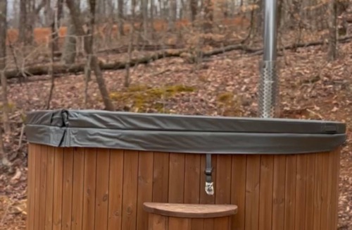 Travelers Rest Cabin | Field Trip Unit 6 XL Canvas Cabin
