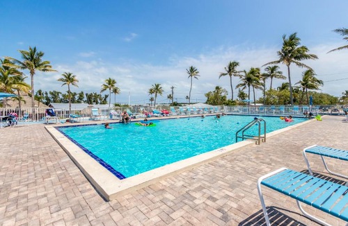 Long Key Resort | Fiesta Key RV Resort Waterfront Cottage 34