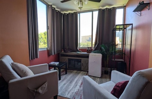 Downtown Atlanta Apartment | MAJOR INTERNATIONAL SPORTING EVENT 2BR Stay-WFH · Mercedes-Benz Stadium 10 min