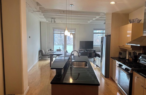 Midtown Apartment | FIFA GAME READY 1-bedroom corporate apartment, midtown Atlanta