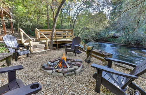McCaysville Cabin | FightingTown USA | Blue Ridge, GA