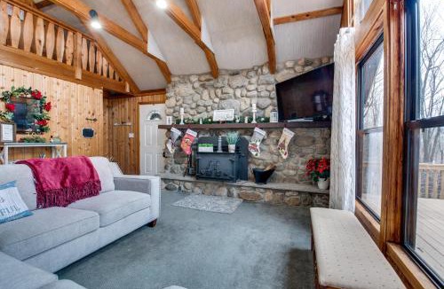 Gouldsboro House | Fire Pit + Community Perks: Gouldsboro Cabin!