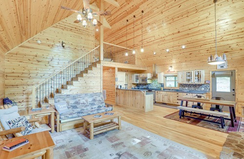 Burnsville Cabin | Fire Pit + Mtn Views: 4-Season Burnsville Escape