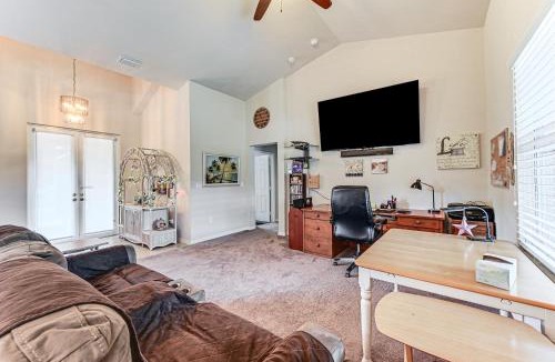 Naples House | Fire Table and Home Gym Secluded Naples Home