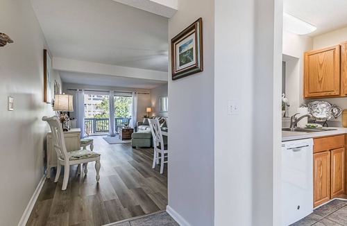 Oceanmarsh Subdivision Villa | First Floor Condo - Walking distance to beach and pools!