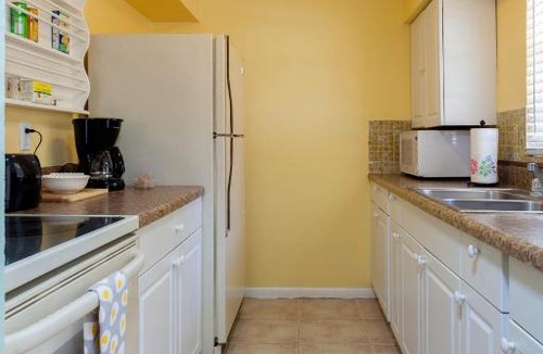 Iona Hotel | Fish Inn Fort Myers