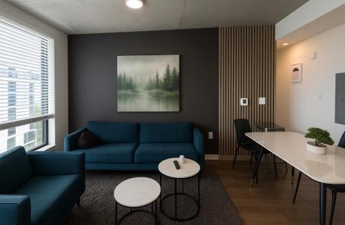 Five Points South Apartment | Five Points South Spacious 2BR with 2 Queens D5
